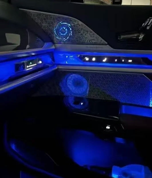 Modification Car Interior Speaker Cover Tweeter Luminous Cover Plate Horn Cover Ambient Light Suitable for BMW New 7 Series G70